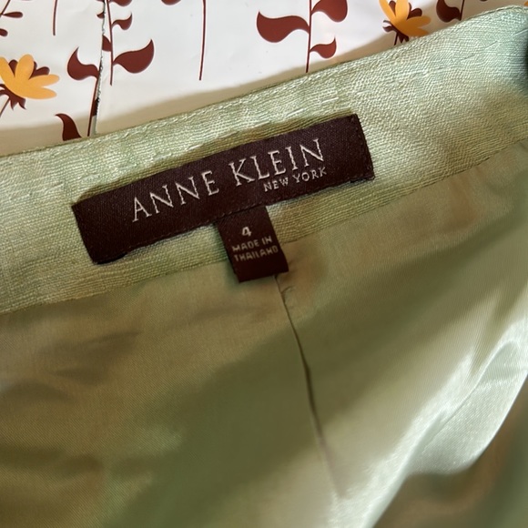 Jacket - Picture 6 of 6